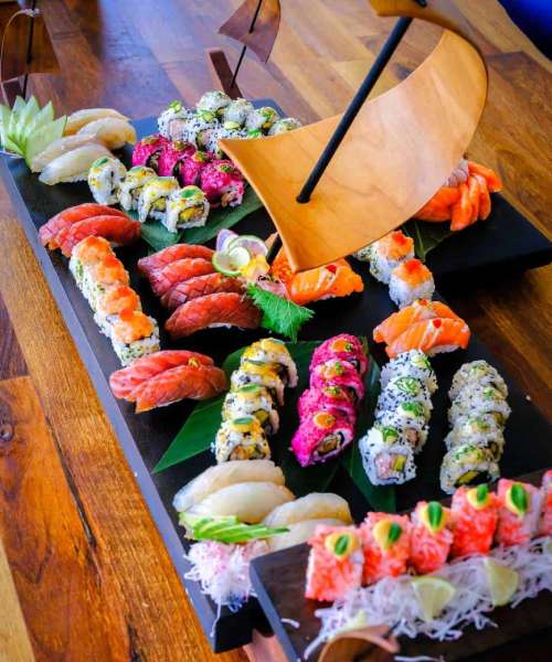 sushi boat with veil sushi boat with veil